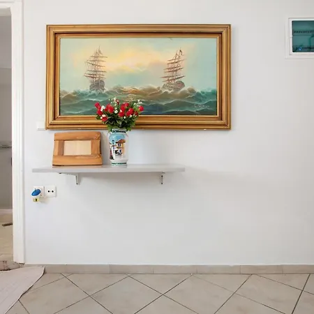 Olympia Villa *